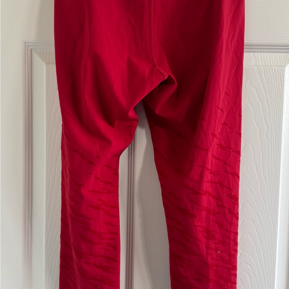 Lululemon Lunar New Year Wunder Under High-Rise Tight 25" - Picture 11 of 12
